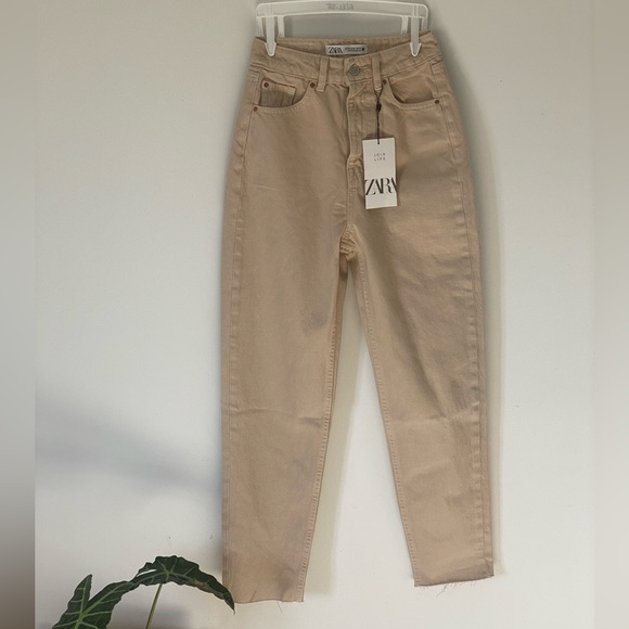 Zara Denim - Gorgeous  jeans cream